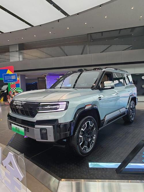 深圳福田区福畅缘企业管理咨询比亚迪方程豹硬派越野的爆款，英菲尼迪35周年与你共成长